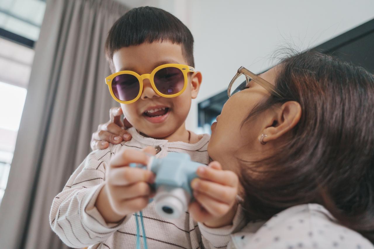 kid-in-sunglasses.jpg